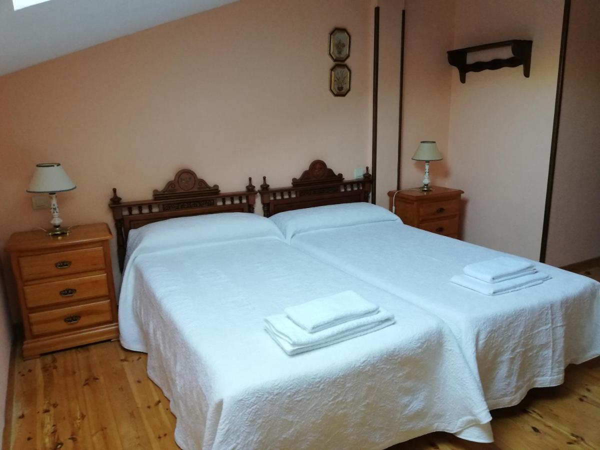 Casa Rural Las Condesas Санто Доминго де Силос Екстериор снимка