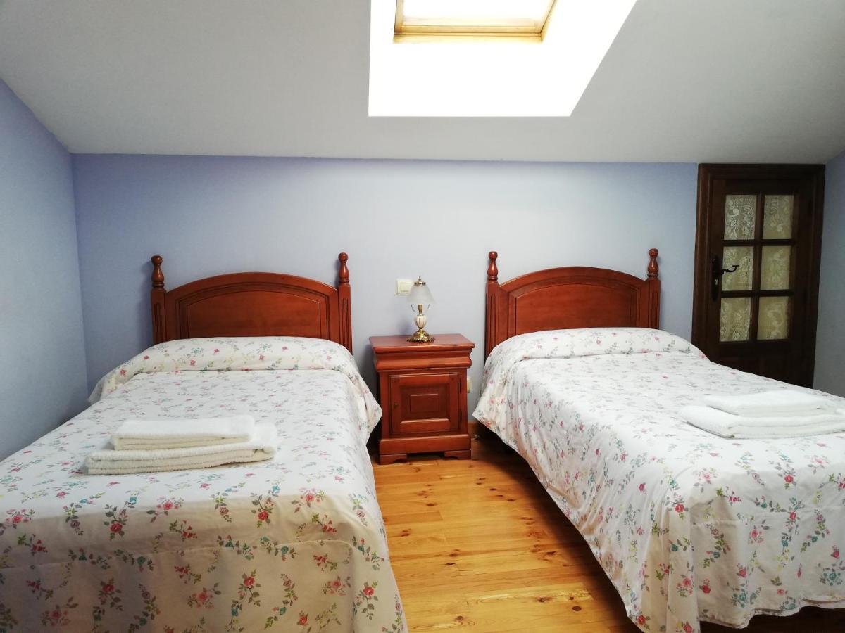 Casa Rural Las Condesas Санто Доминго де Силос Екстериор снимка